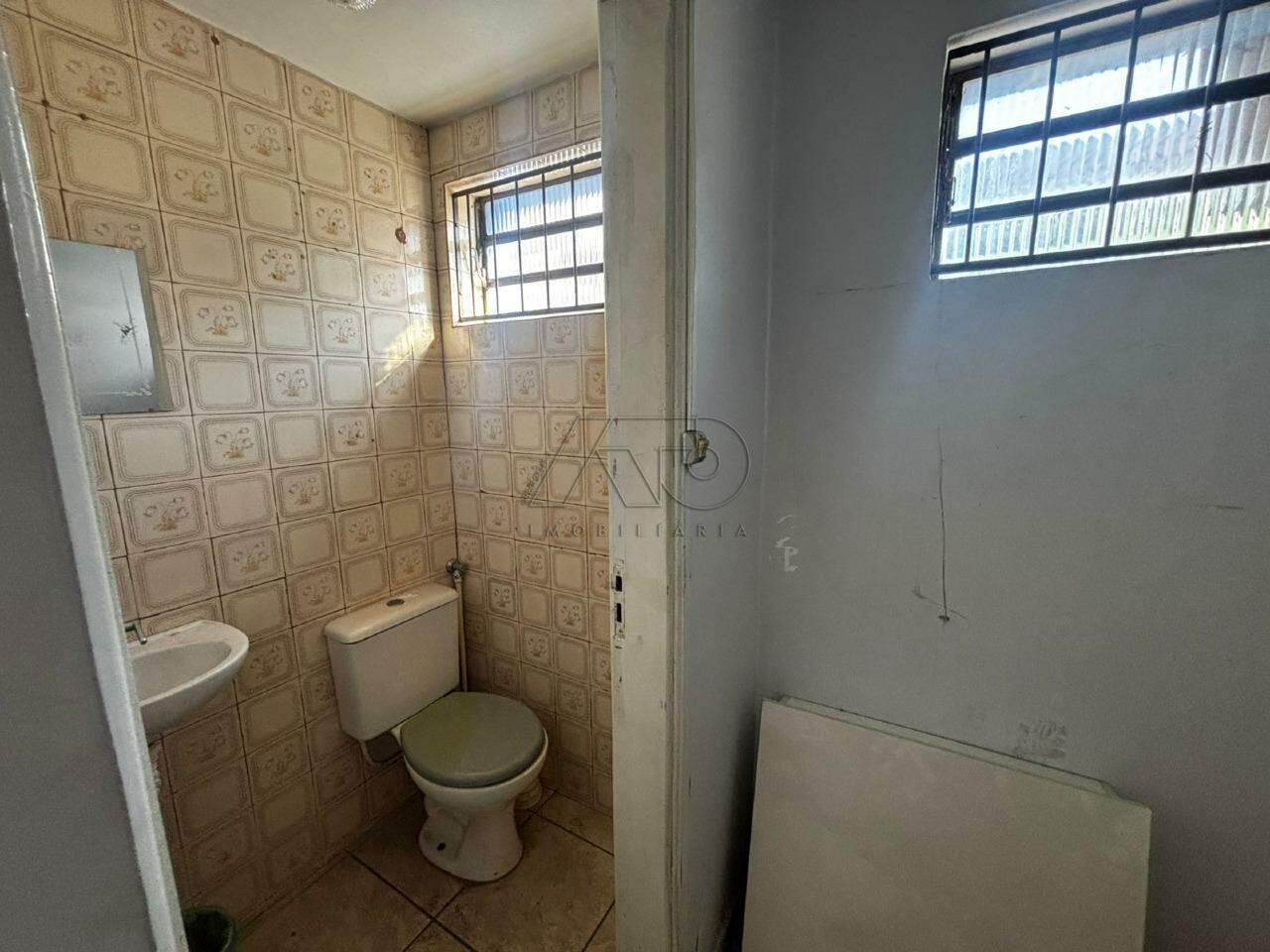 Salão para aluguel no ALTO: 