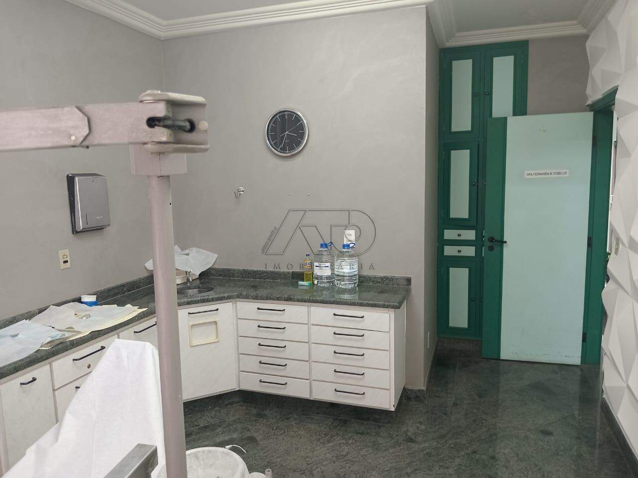 Casa Comercial à venda no CENTRO: 3