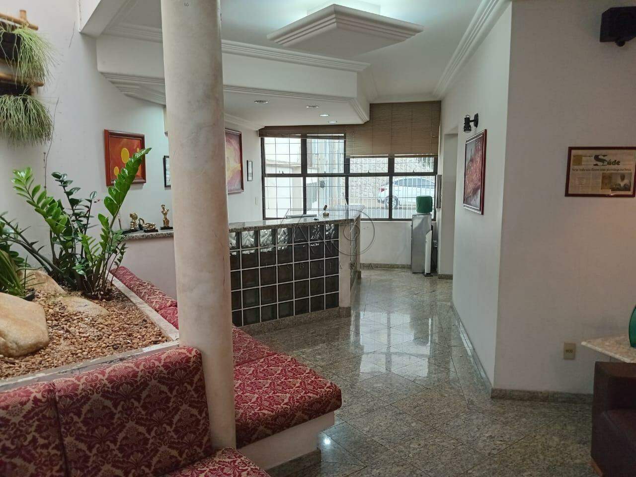 Casa Comercial à venda no CENTRO: 2
