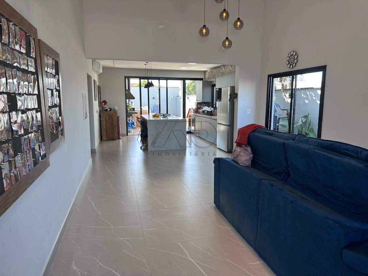 Casa em Condomínio à venda no CAMPESTRE: 