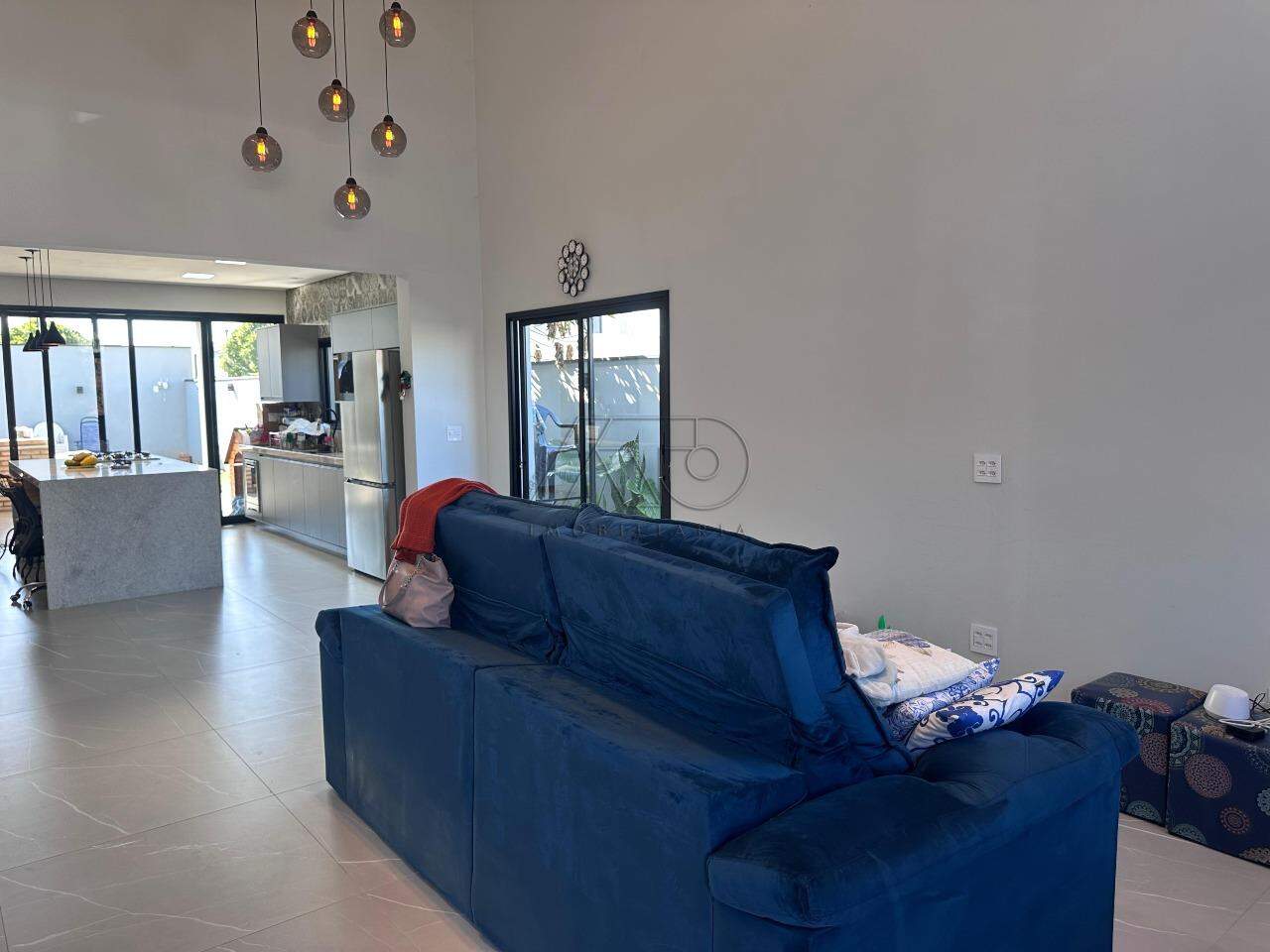 Casa em Condomínio à venda no CAMPESTRE: 