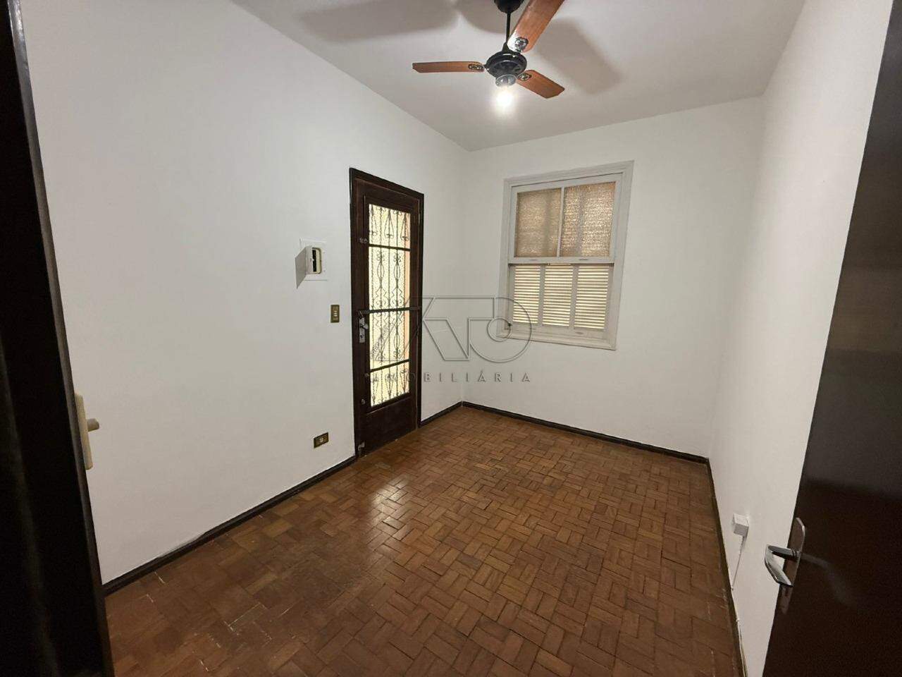 Casa à venda no CENTRO: 