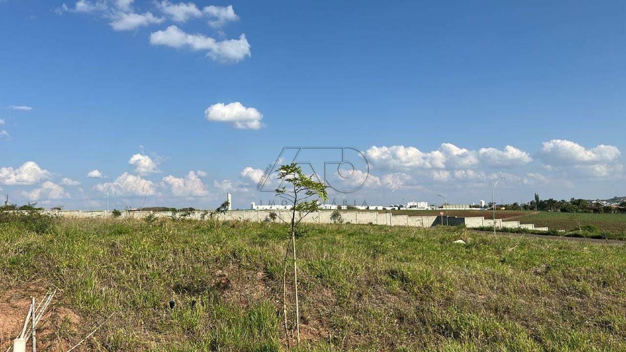 Terreno em Condomínio à venda no Jardim São Francisco: 
