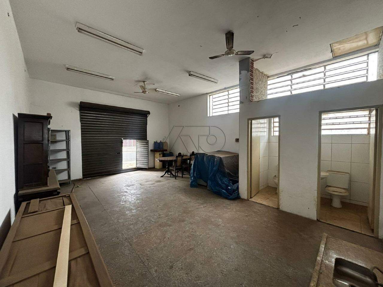 Barracão para aluguel no Vila Industrial: 