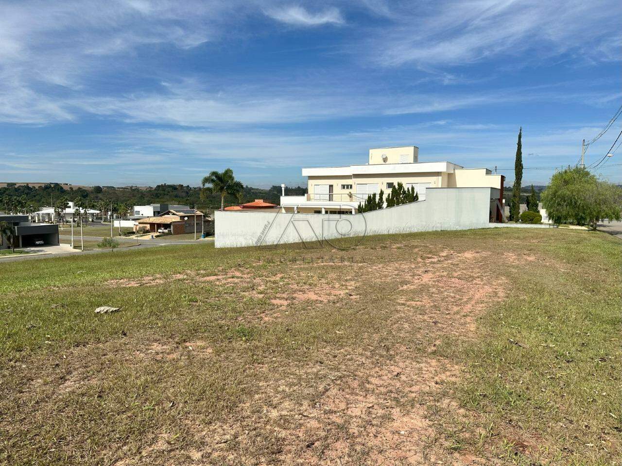 Terreno em Condomínio à venda no Residencial Terras de Ártemis (Ártemis): 
