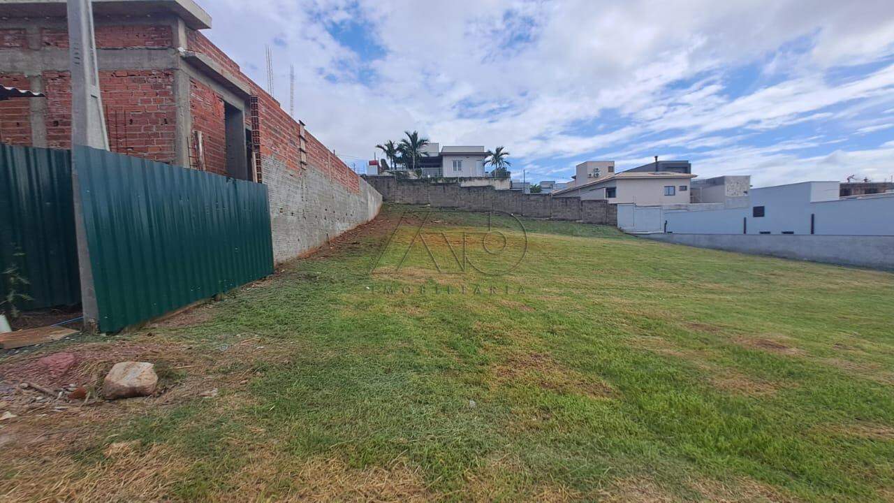 Terreno em Condomínio à venda no BONGUE: 
