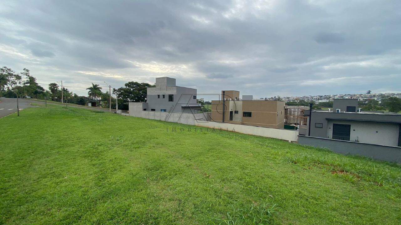 Terreno em Condomínio à venda no SANTA ROSA: 