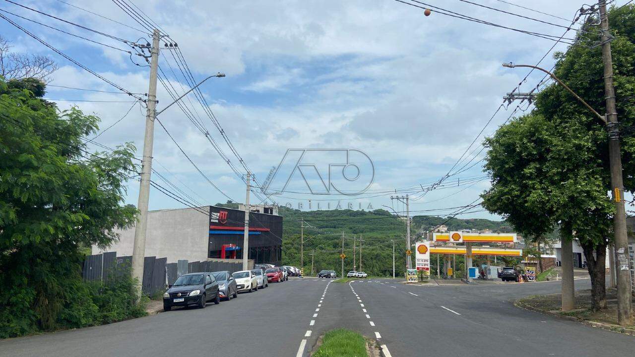 Terreno à venda no CASTELINHO: 
