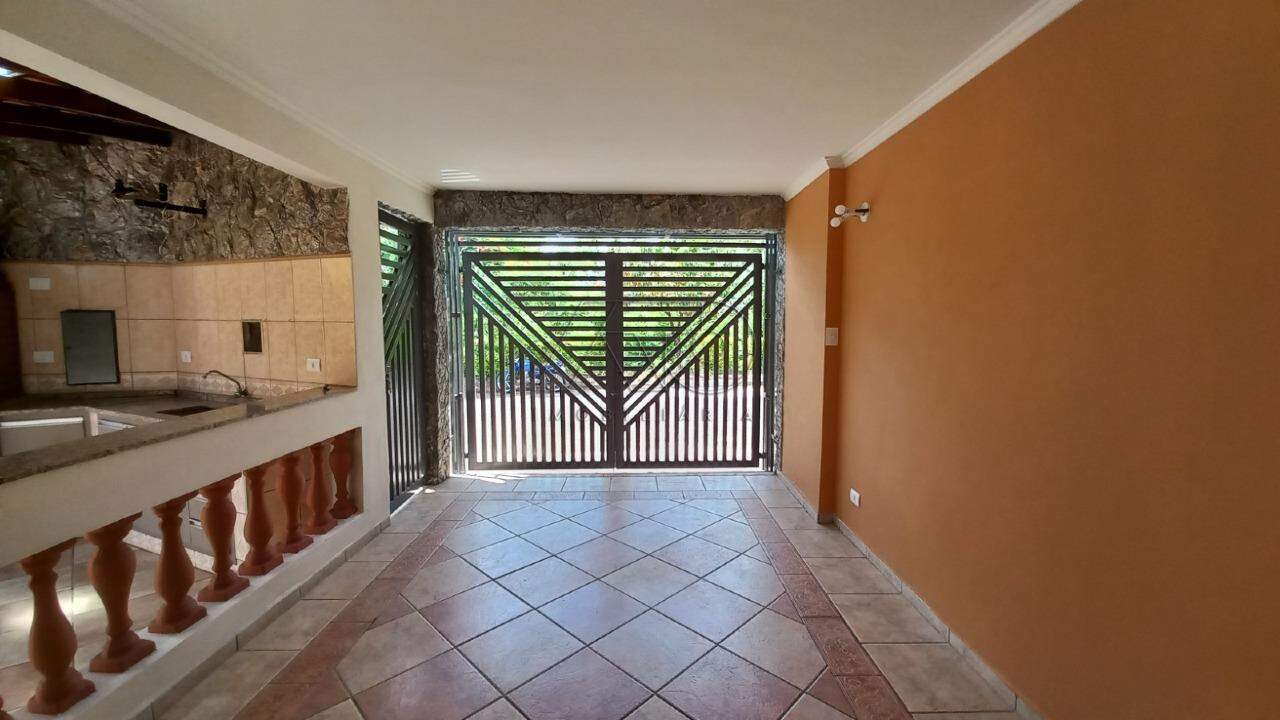 Casa à venda no SANTA TEREZINHA: 