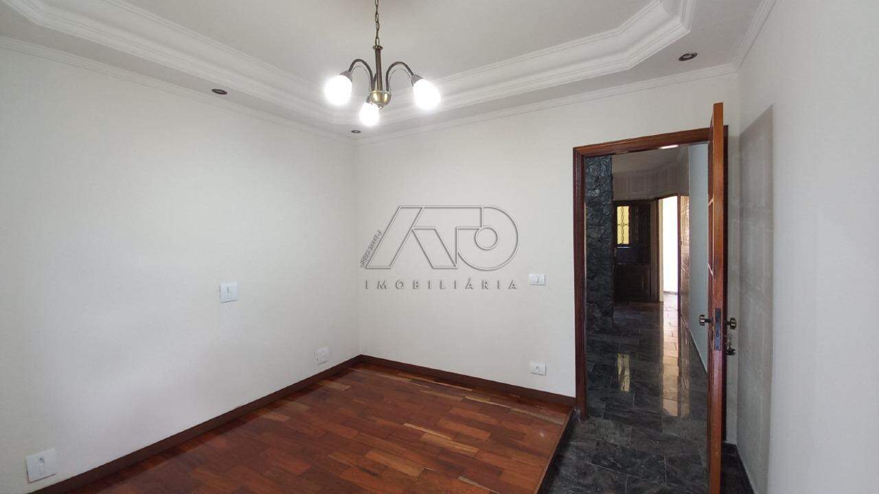 Casa à venda no SANTA TEREZINHA: 