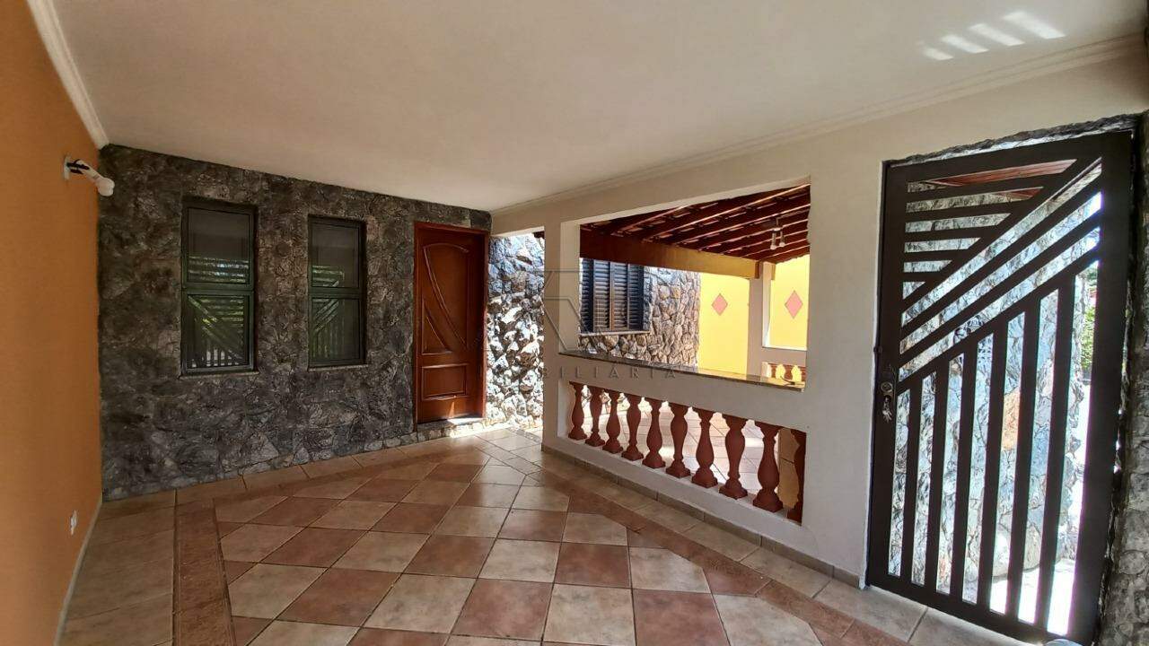 Casa à venda no SANTA TEREZINHA: 