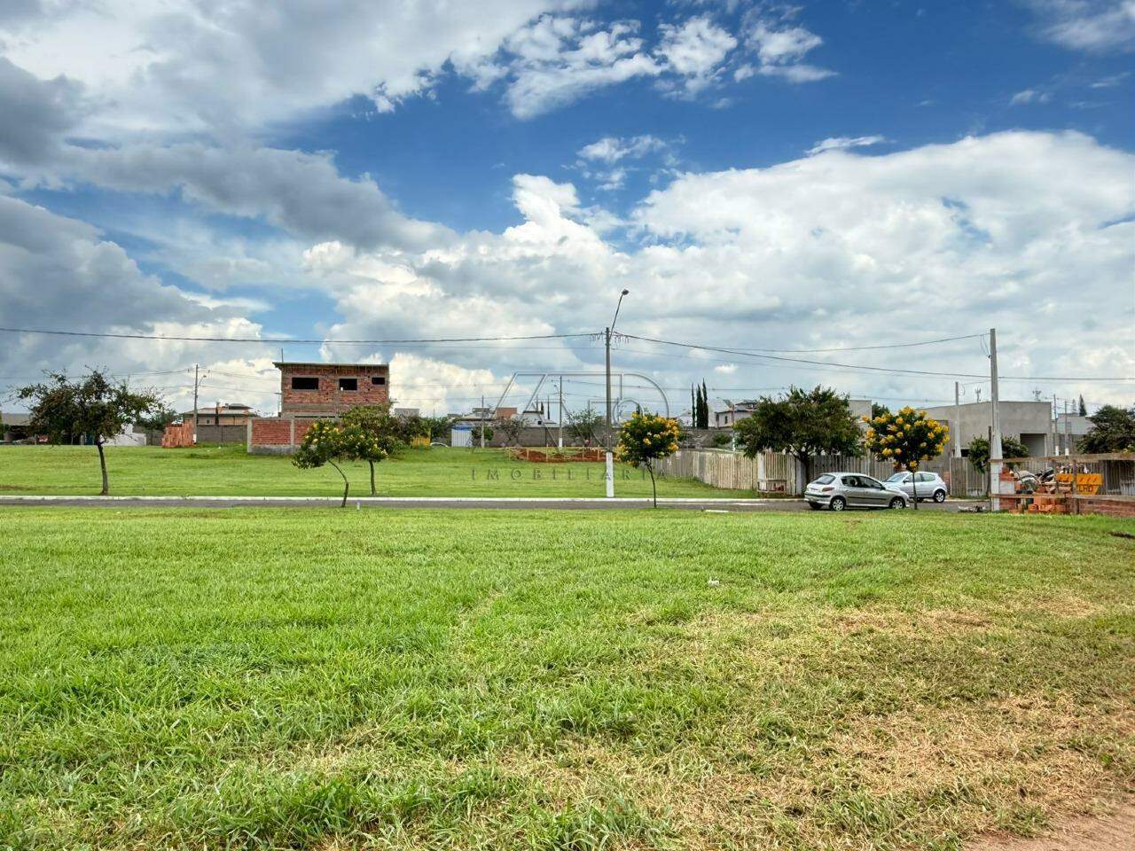 Terreno em Condomínio à venda no UNILESTE: 