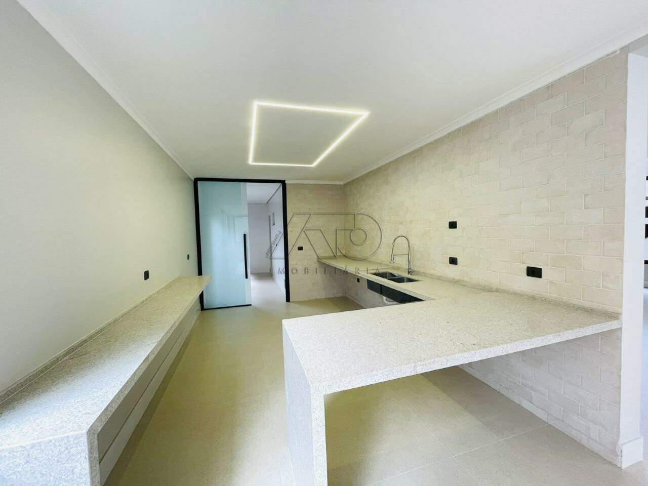 Casa em Condomínio à venda no SANTA ROSA: 