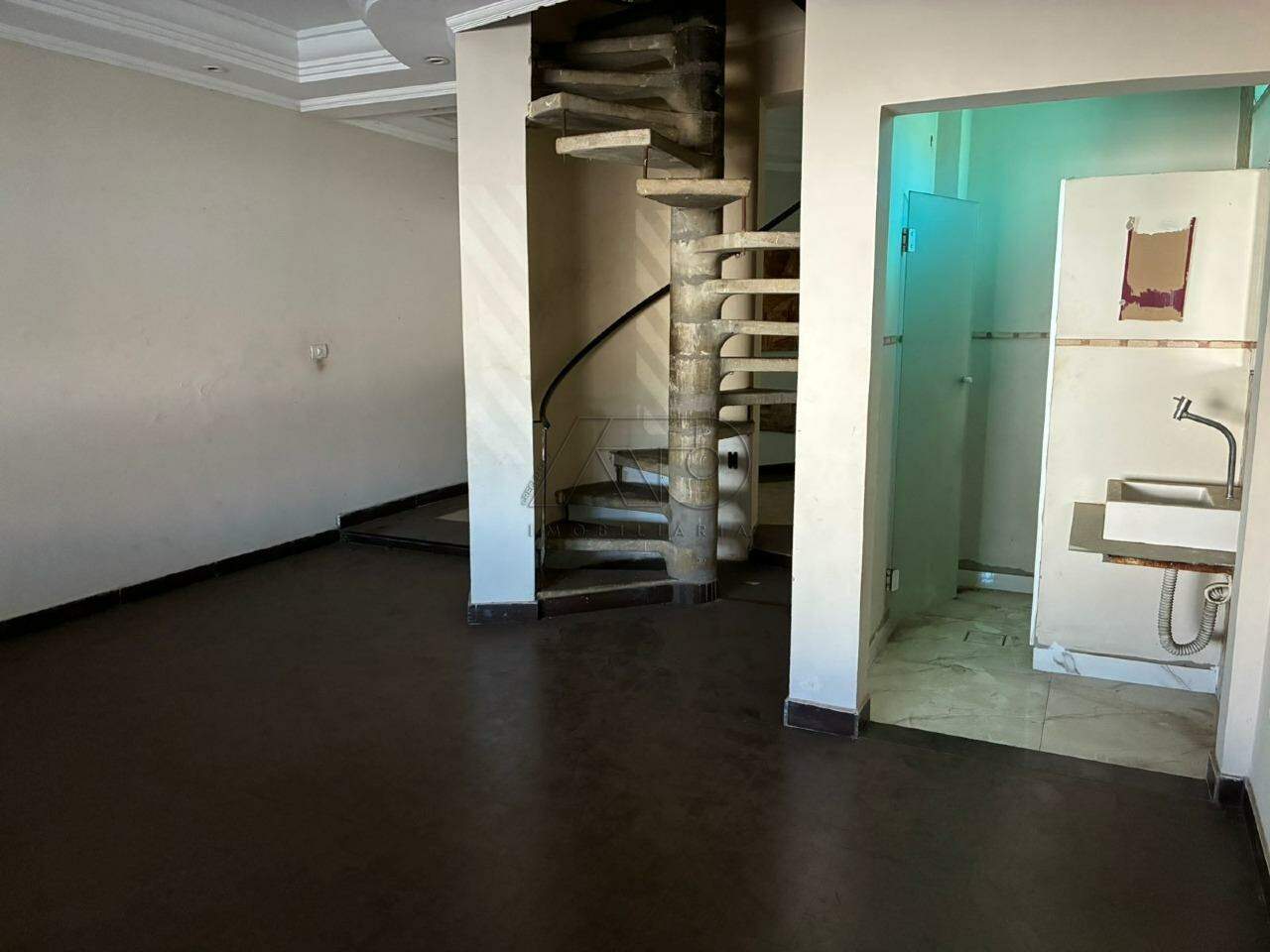 Casa para aluguel no Jardim Caxambu: 