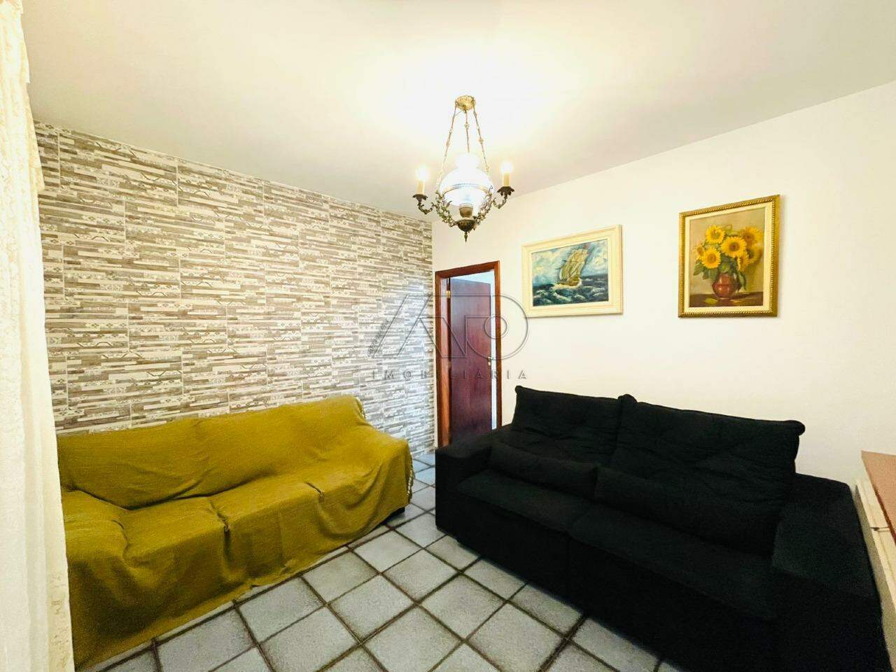 Casa à venda no AGUA BRANCA: 
