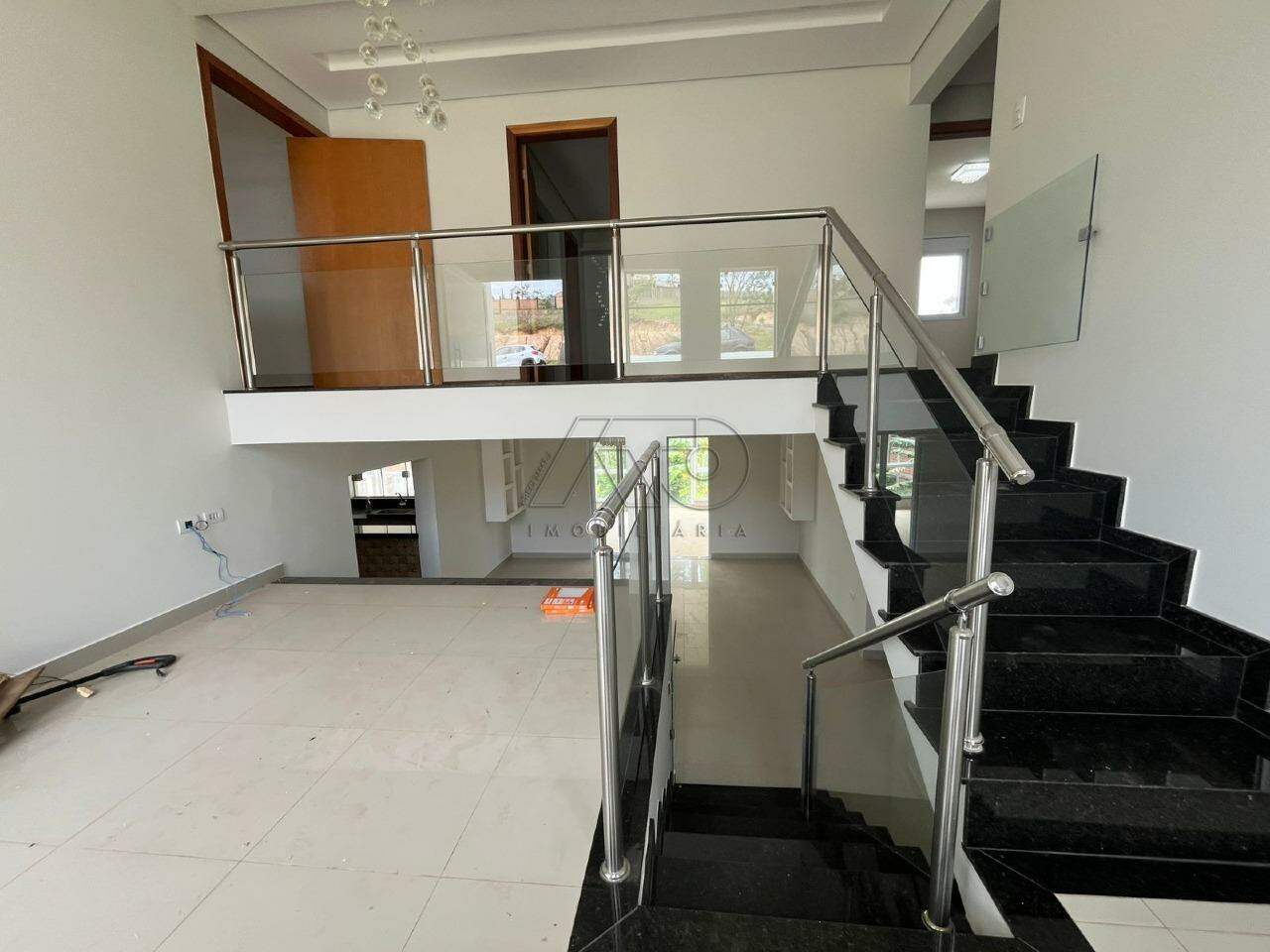 Casa em Condomínio para aluguel no Recanto dos Universitários: 4