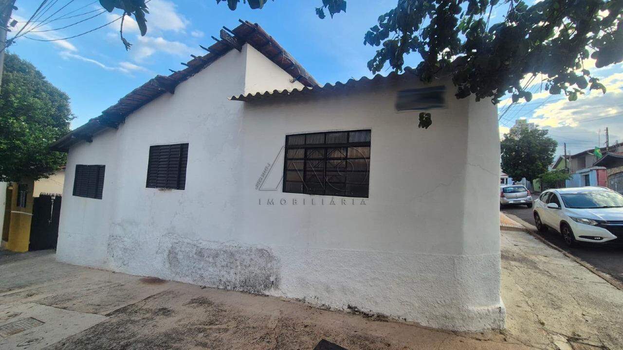 Casa à venda no VILA MONTEIRO: 