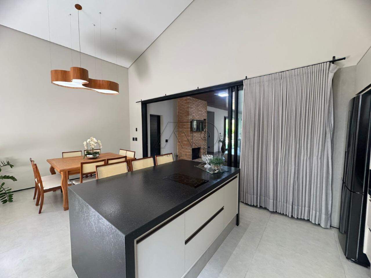Casa em Condomínio à venda no CAMPESTRE: 8