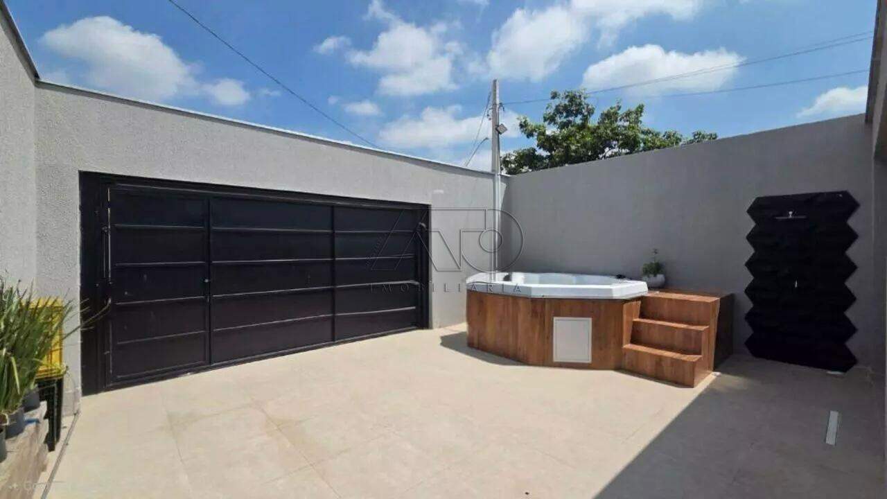 Casa à venda no AGUA BRANCA: 