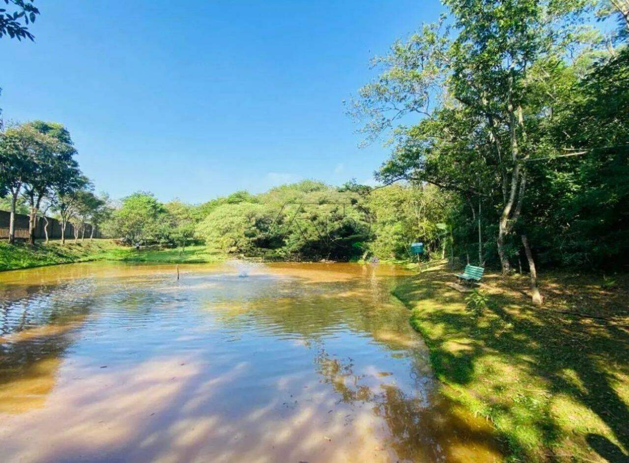 Terreno em Condomínio à venda no CAMPESTRE: 