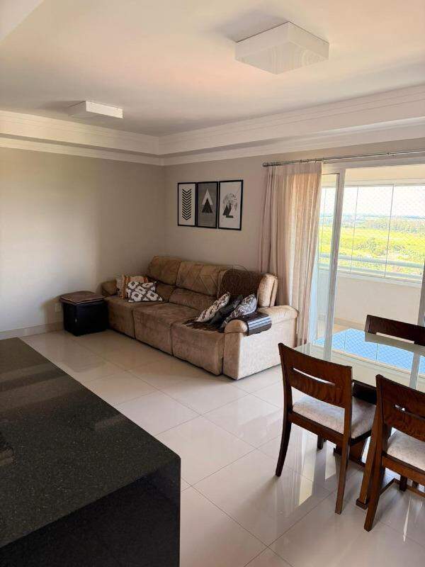 Apartamento à venda no Parque Santa Cecília: 