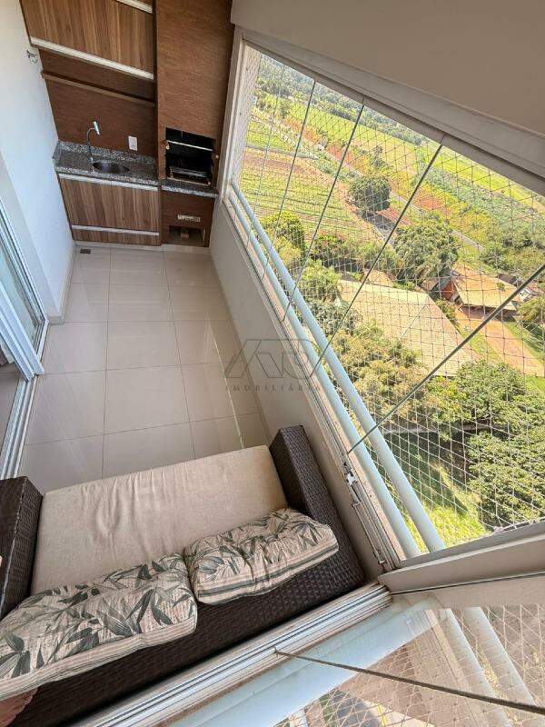 Apartamento à venda no Parque Santa Cecília: 
