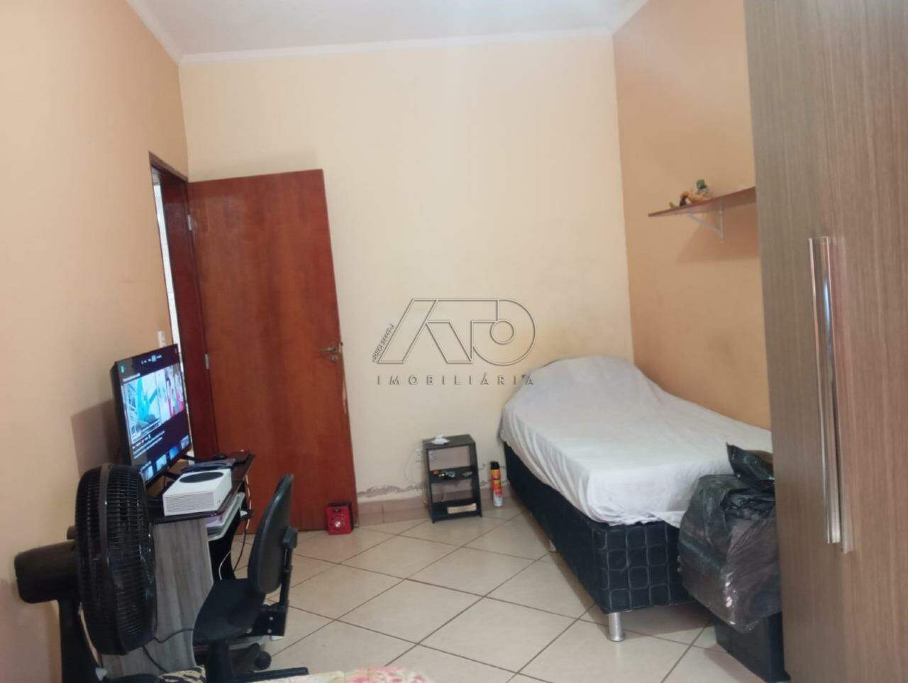 Casa à venda no Conjunto Residencial Mário Dedini: 