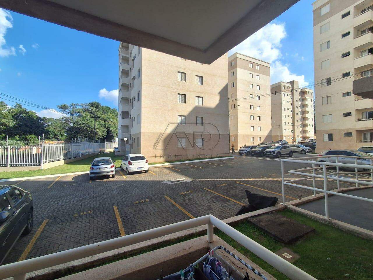 Apartamento à venda no DOIS CORREGOS: 
