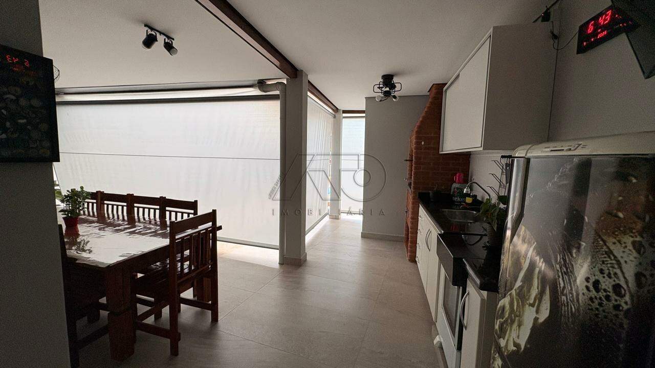Casa à venda no Parque Santa Cecília: 