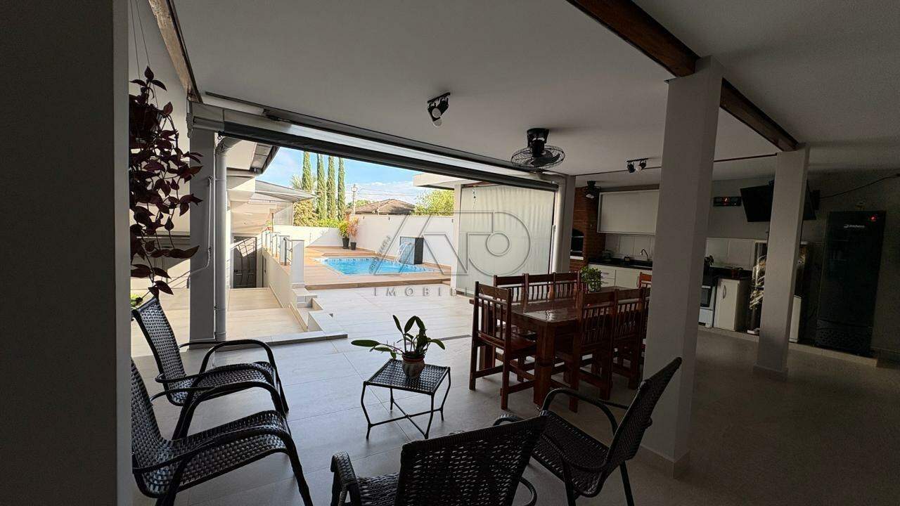 Casa à venda no Parque Santa Cecília: 
