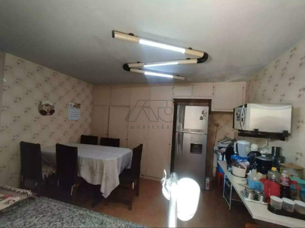 Casa à venda no SANTA TEREZINHA: 