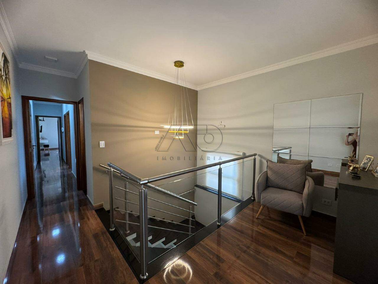 Casa à venda no CASTELINHO: 