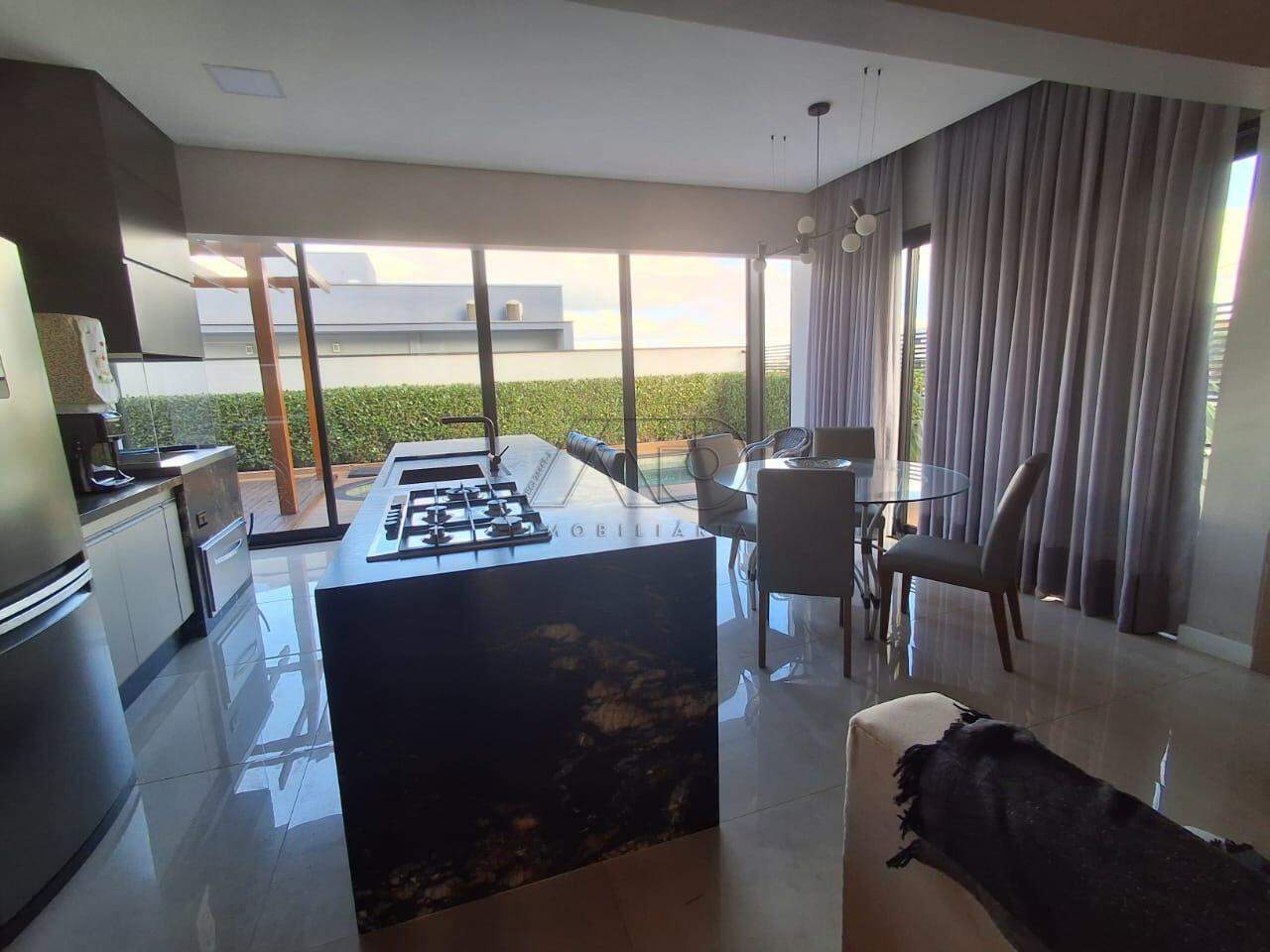 Casa em Condomínio à venda no SANTA ROSA: 
