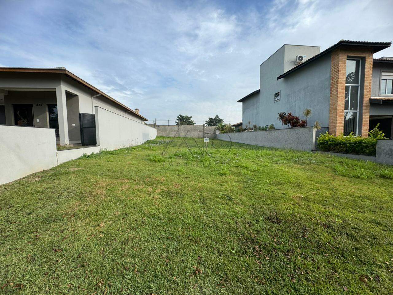 Terreno em Condomínio à venda no SANTA ROSA: 