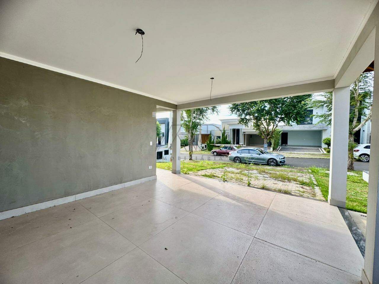 Casa em Condomínio à venda no SANTA ROSA: 