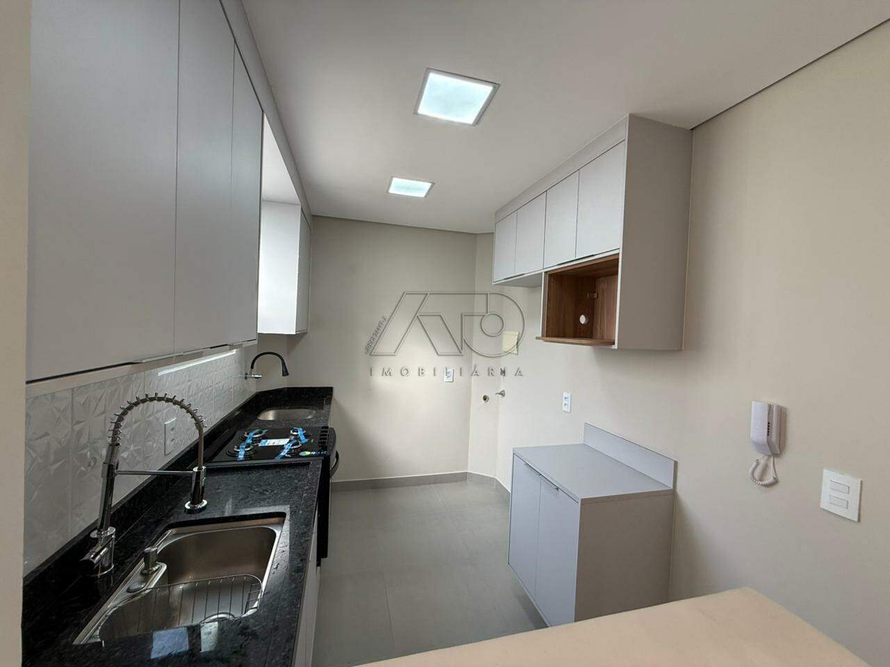 Apartamento à venda no SANTA TEREZINHA: 