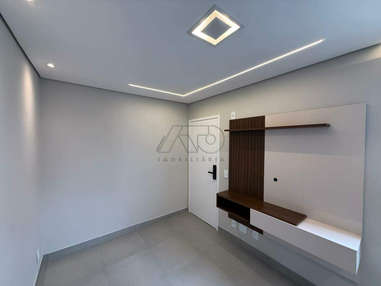 Apartamento à venda no SANTA TEREZINHA: 