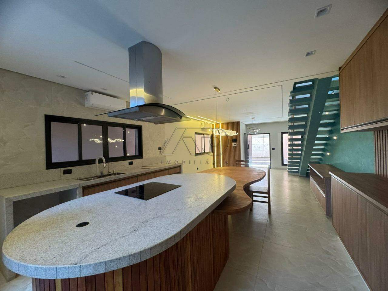 Casa à venda no AGUA BRANCA: 