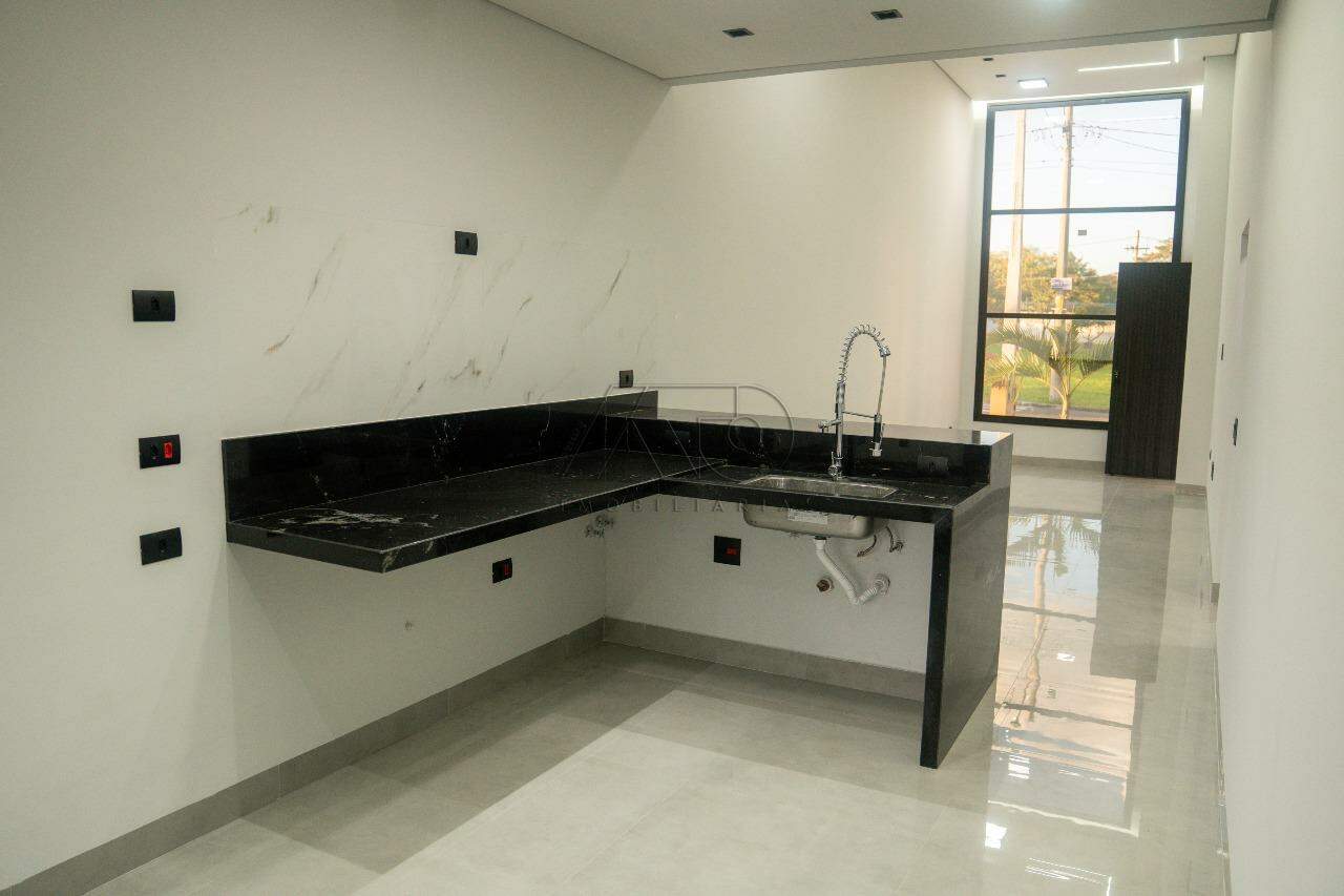 Casa em Condomínio à venda no CAMPESTRE: 