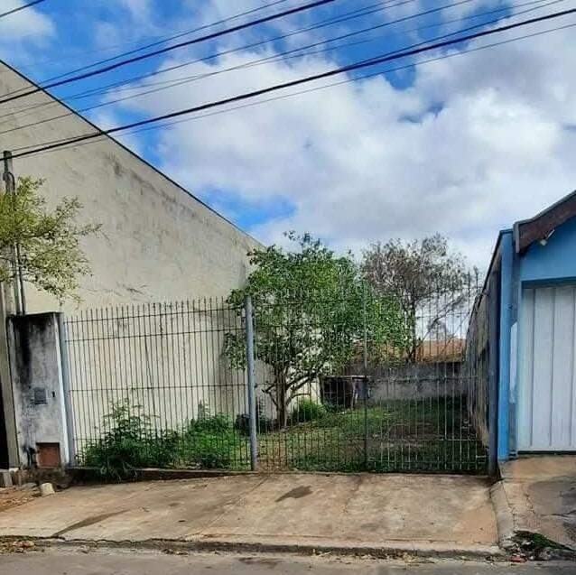 Terreno à venda no JUPIA: 