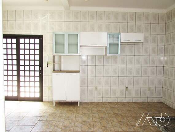 Casa Comercial à venda no ALTO: 