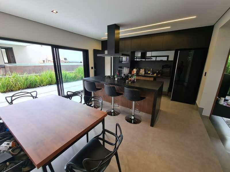 Casa em Condomínio à venda no SANTA ROSA: 