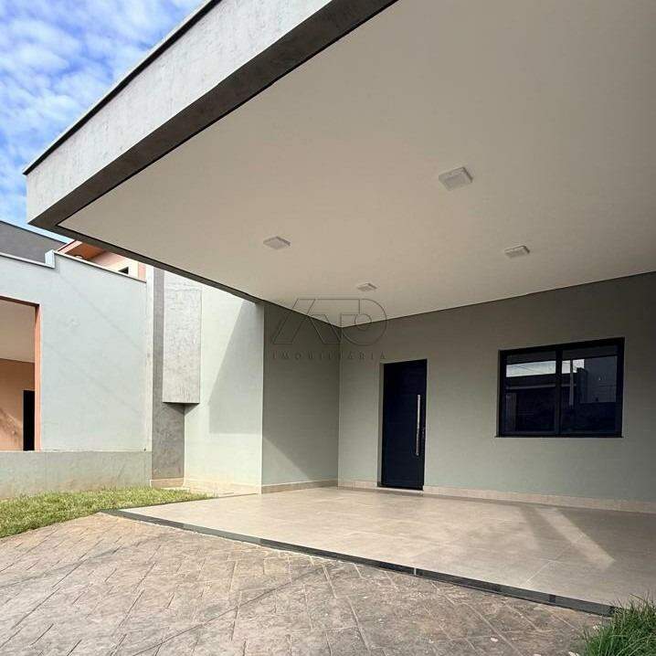 Casa em Condomínio à venda no CAXAMBU: 