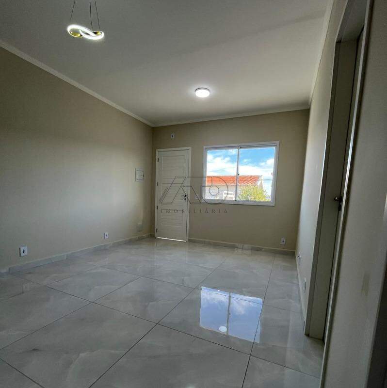 Casa em Condomínio à venda no PARQUE RESIDENCIAL PIRACICABA: 