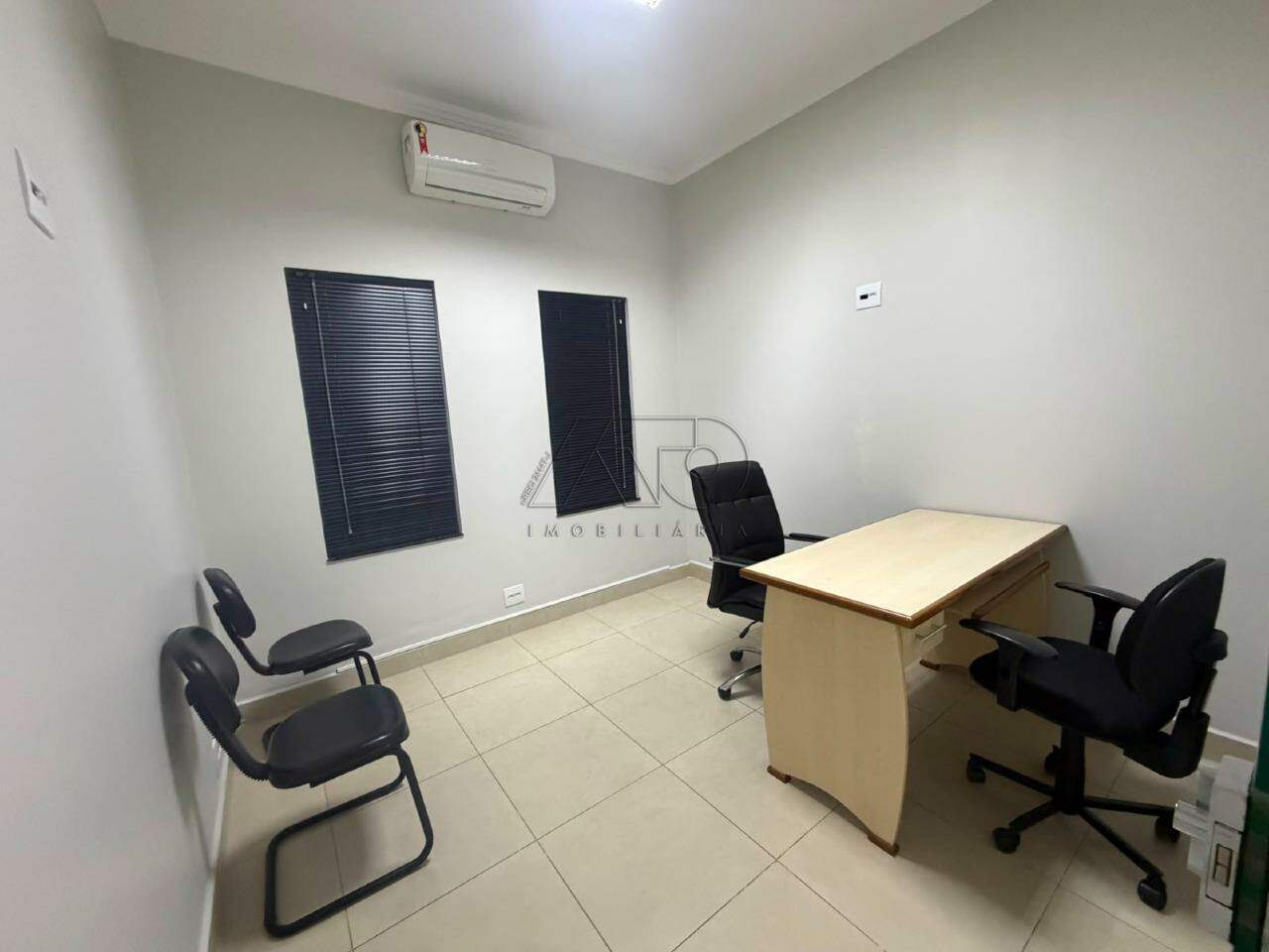 Sala para aluguel no CENTRO: 