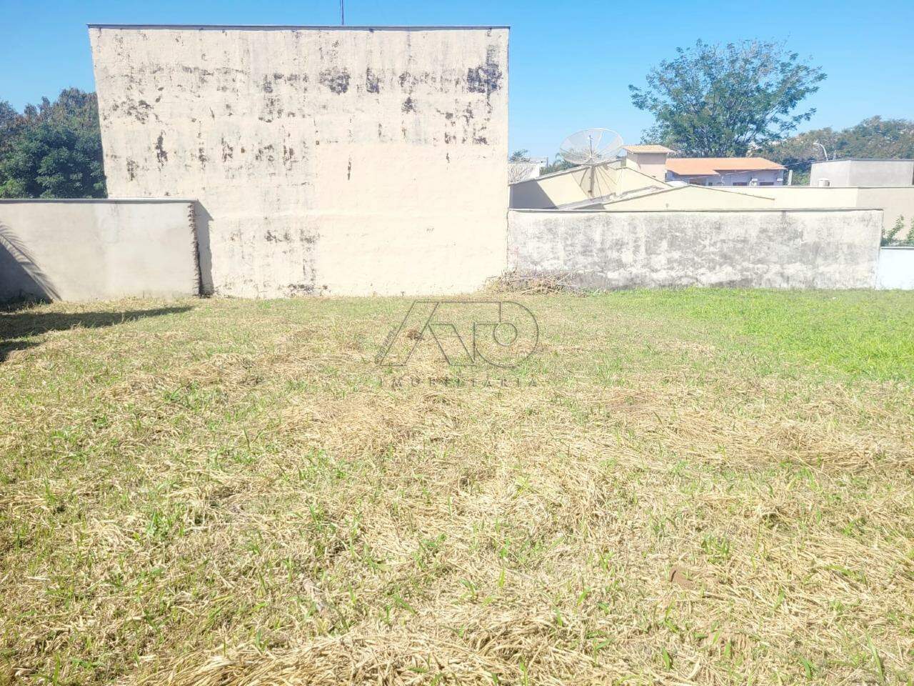Terreno à venda no Jardim Abaeté: 