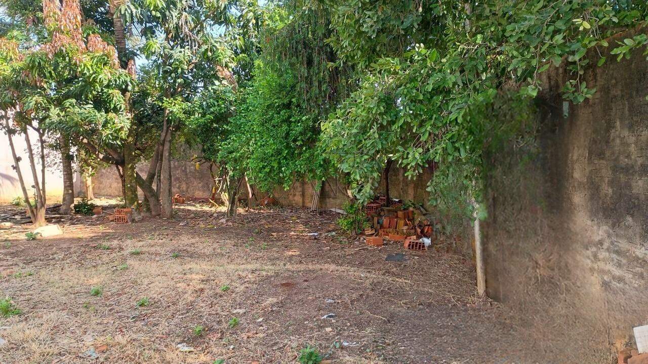 Terreno à venda no Loteamento Santa Rosa: 