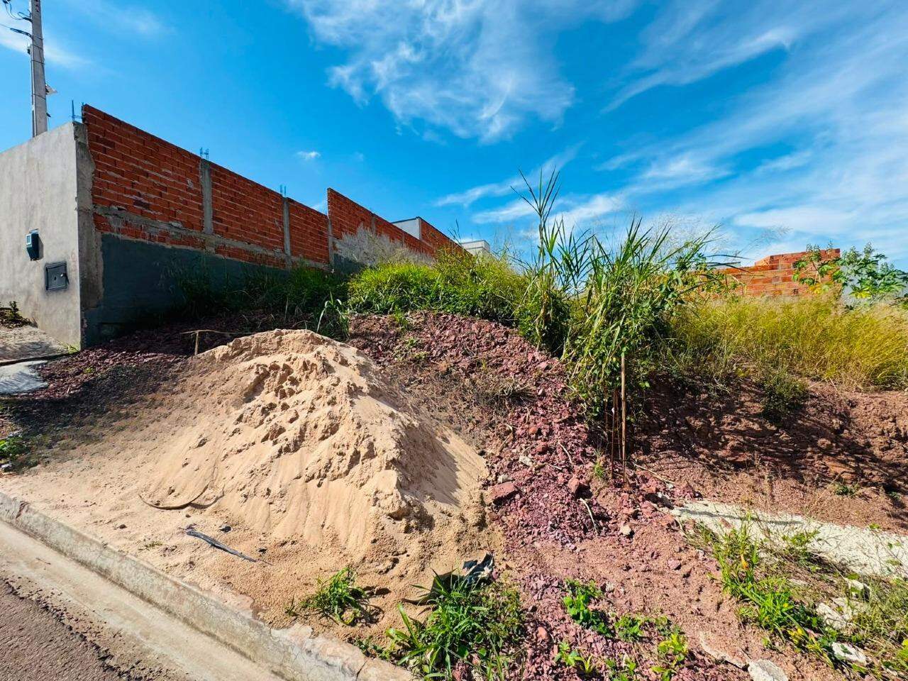 Terreno à venda no CAMPESTRE: 
