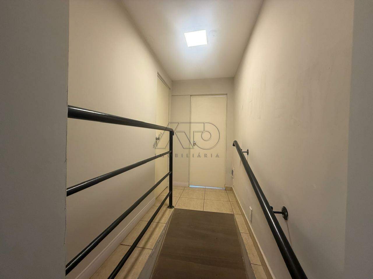 Sala para aluguel no ALTO: 