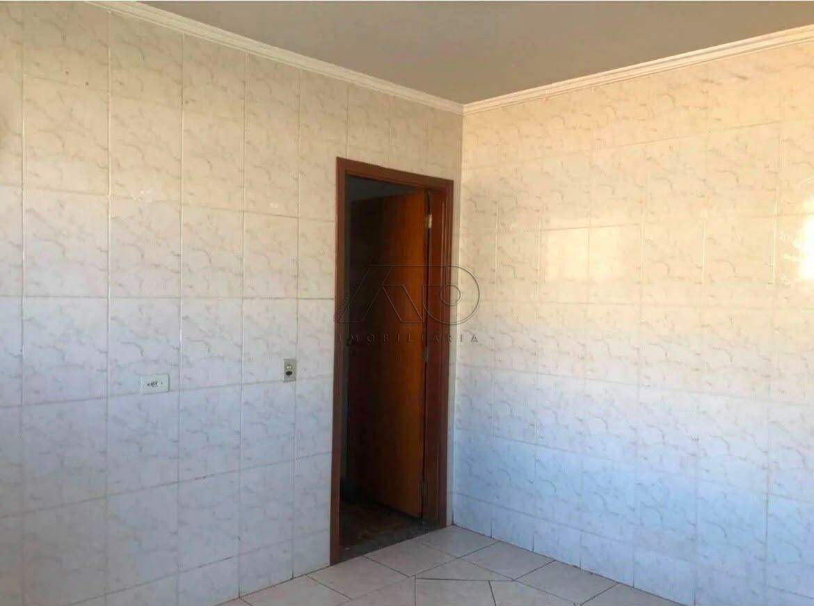 Casa para aluguel no Jardim Petrópolis: 